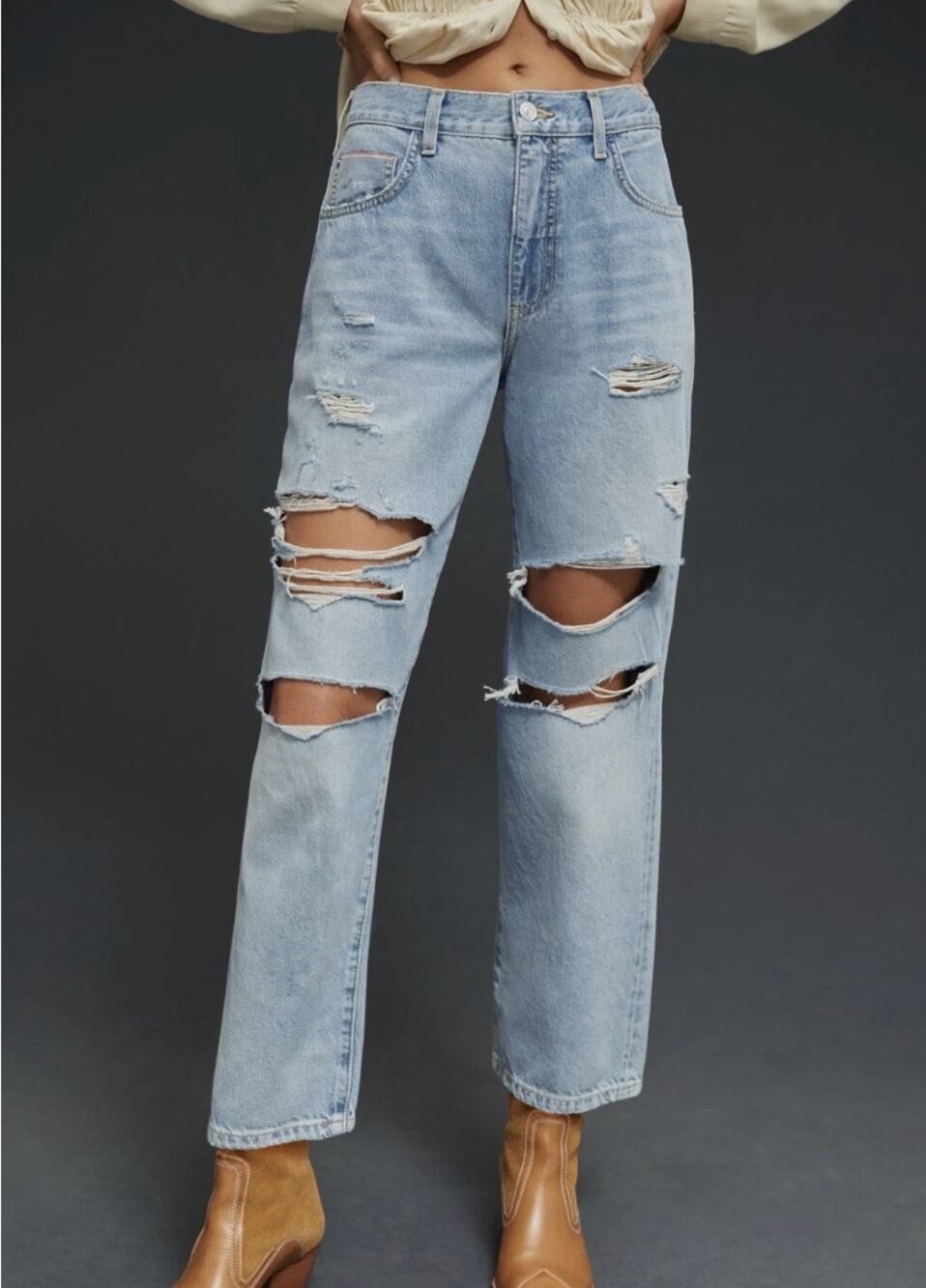 NWOT Pilcro Baggy Slim Boyfriend High-Rise Relaxed Jeans | Size 28